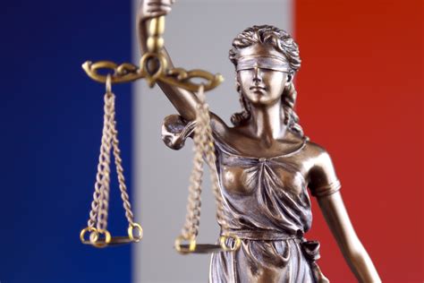  Yawa: Un Conte Tordu Sur la Justice Divine et les Désirs Impossibles!